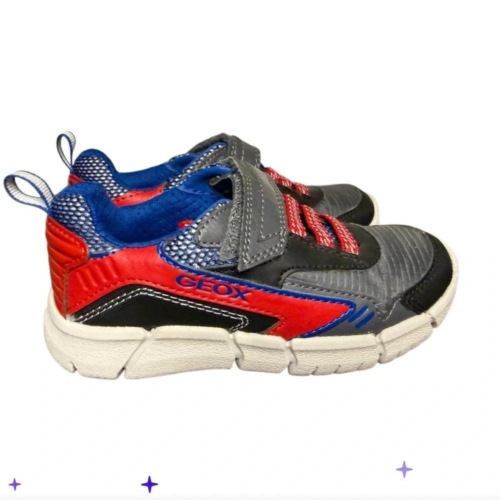 Geox Flexyper Kids' Sneakers in Gray, Red, and Blue-NWOT Size 10.5